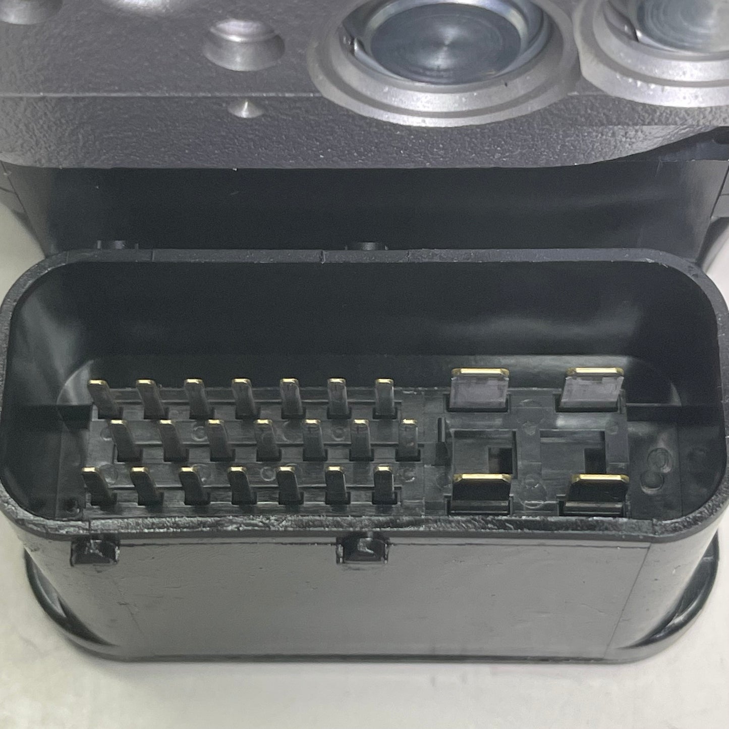 HONDA ABS Modulator Valve Assembly Anti-Lock Brake System 2006-2011 Civic 57110-SNA-305