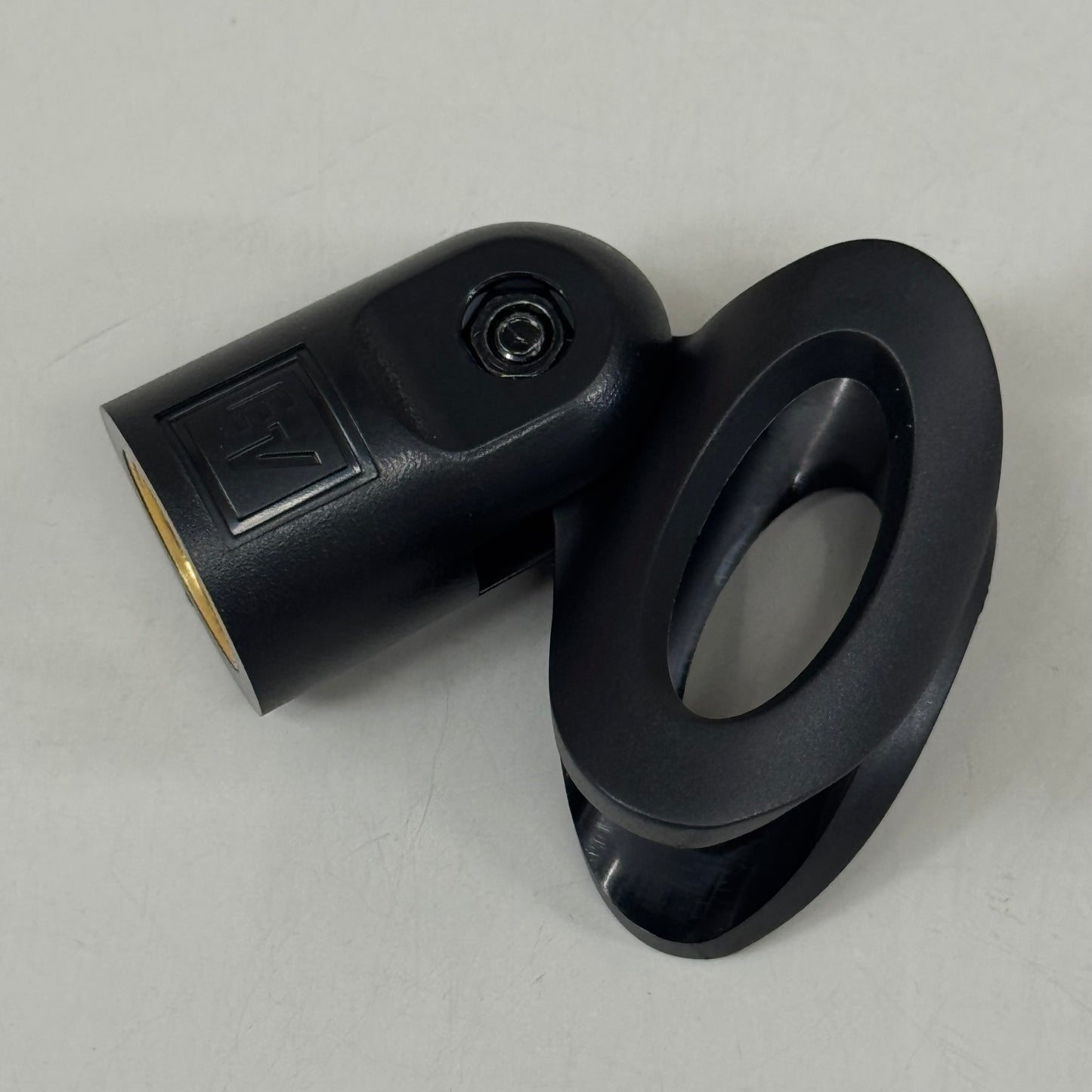 ELECTRO-VOICE Dynamic Supercardioid Vocal Microphone Black ND76