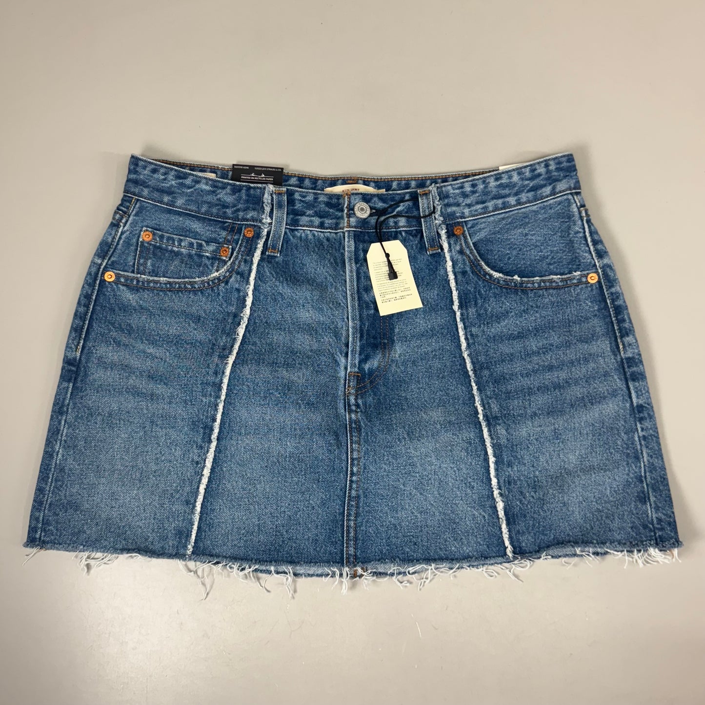 LEVIS Recrafted Icon Skirt Mid Rise Original Women's Sz 31 Novel Notion Med Wash