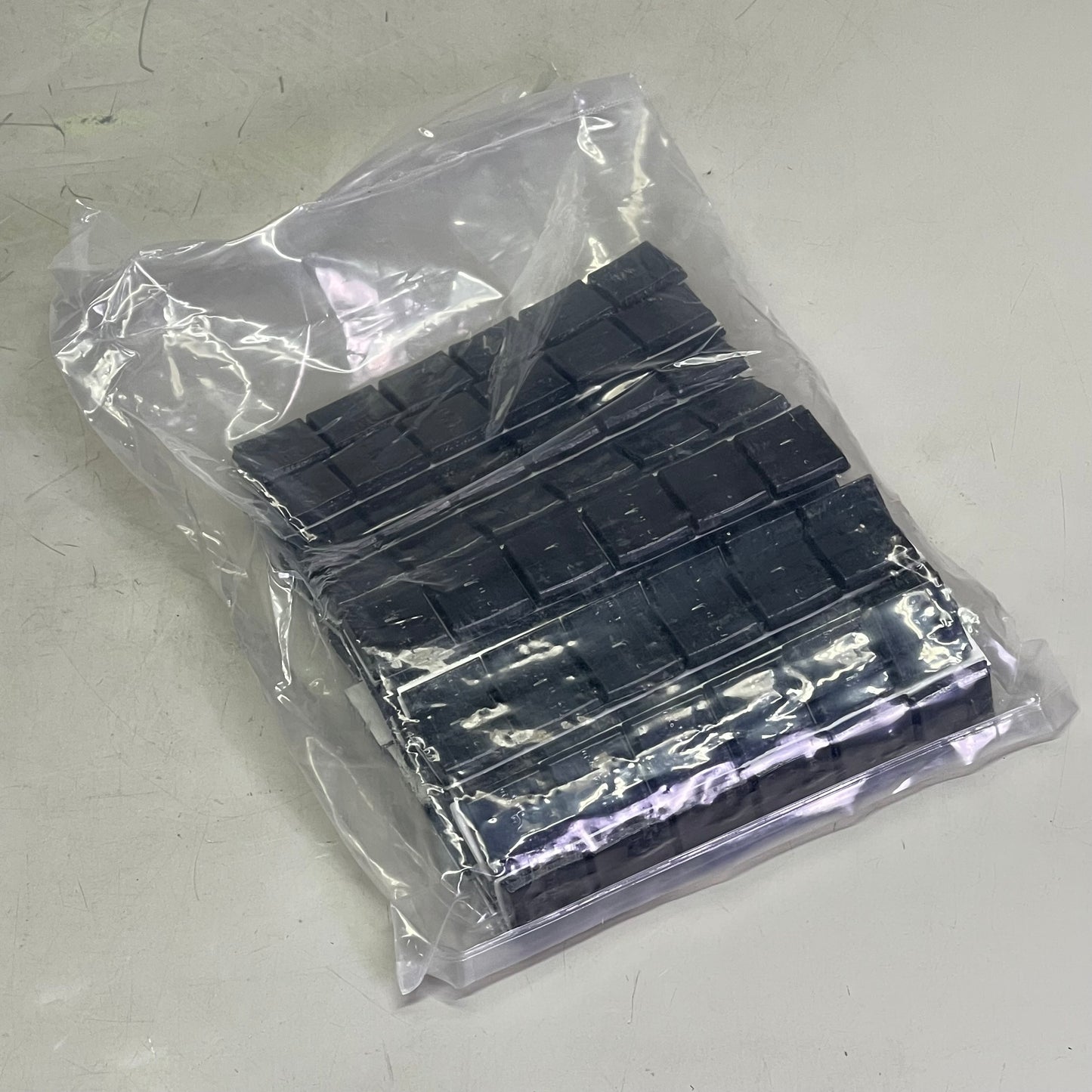 P.C. (30 PACK) Wheel Weights 1 oz Black FE130BK