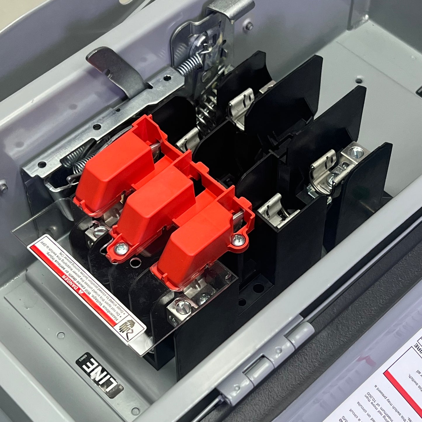 SIEMENS Low Voltage Circuit Protection Heavy Duty Safety Switch 2 Pole HF221J