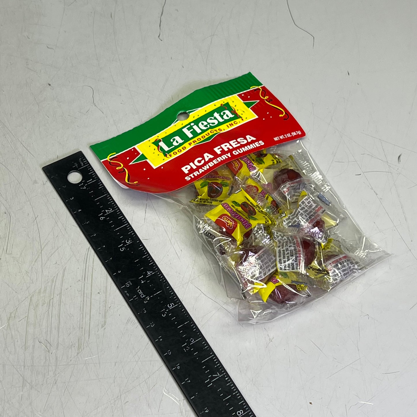 LA FIESTA (12 PACK, 11 PIECES PER PACKAGE) Pica Fresa Strawberry Gummies 2 oz