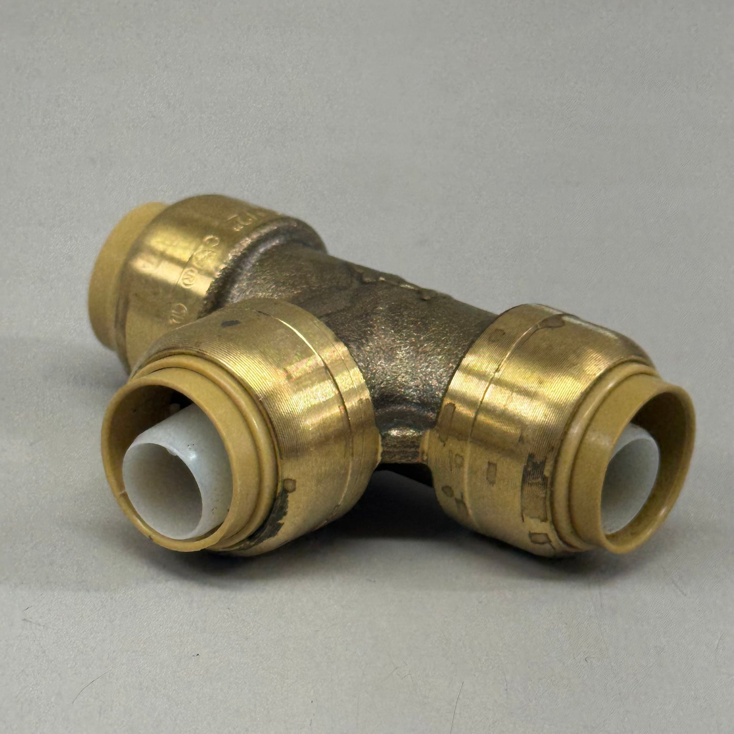 SHARKBITE Push To Connect Tee 1/2"x1/2"x1/2" Brass U362LFA