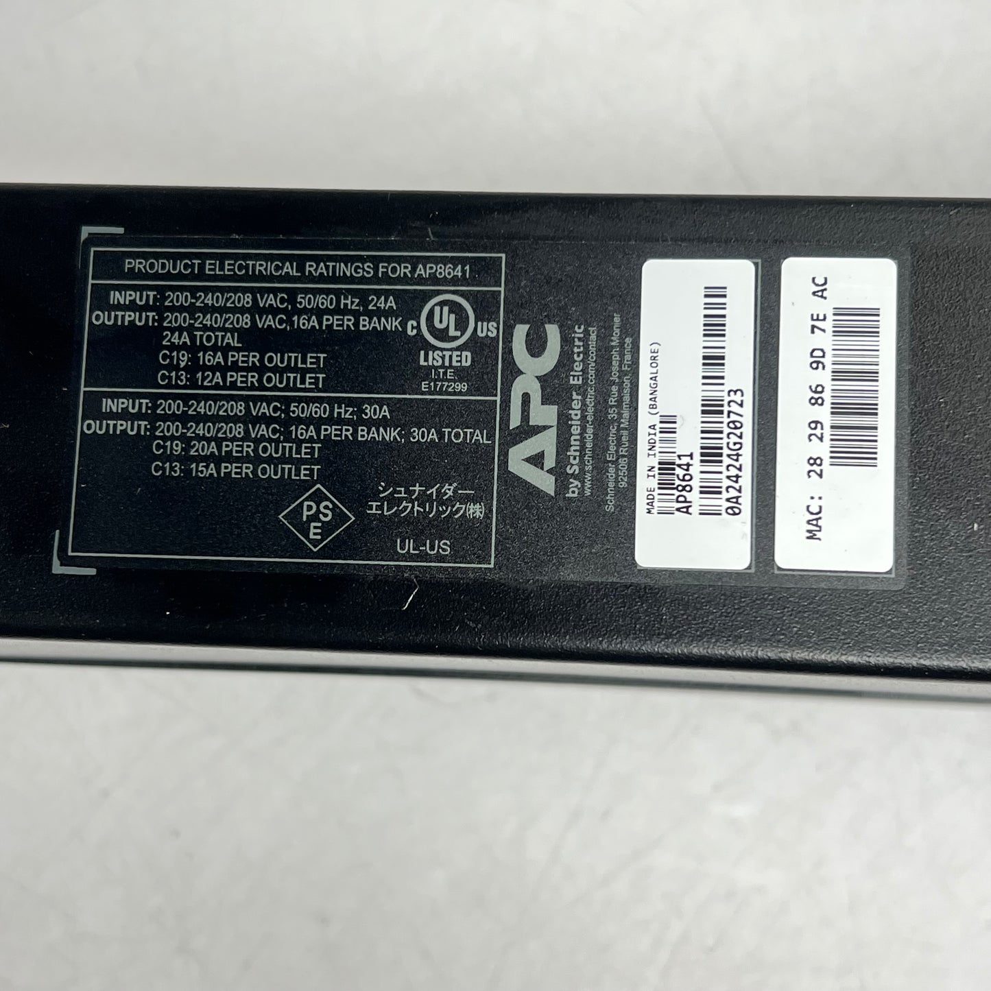 SCHNEIDER ELECTRIC Power Strip Metered by Outlet W/ Switching 12' Black AP8641