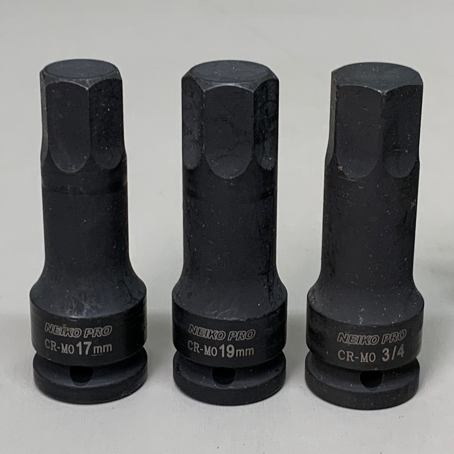 NEIKO 15 Piece SAE/Standard 1/2" Dr. Hex Impact Bit Set 1/4"-3/4" & 6MM-19MM (Pre-Owned)