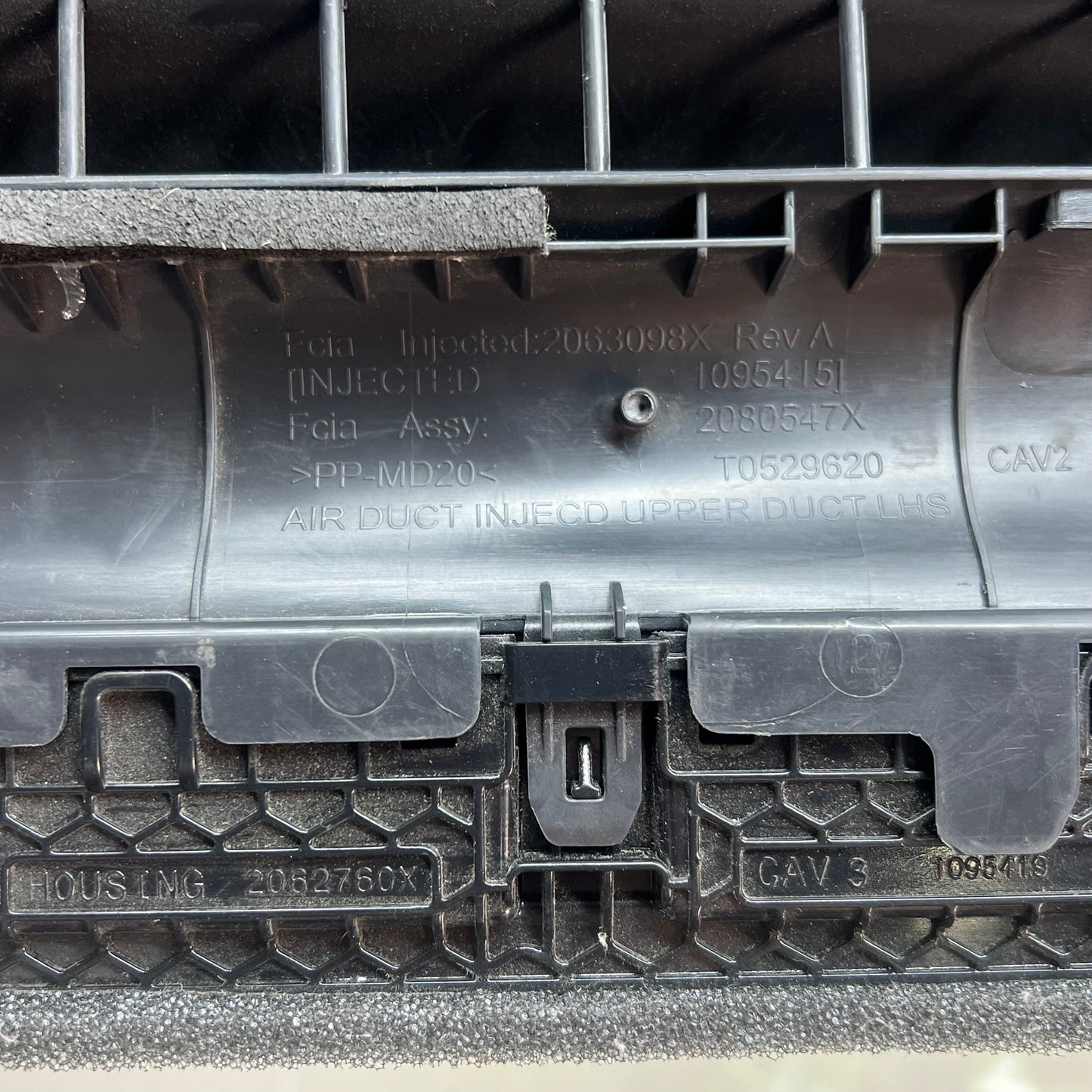 TESLA MODEL 3 19-21 Front Driver Side Dash AC Air Vent Duct Black 2080547X