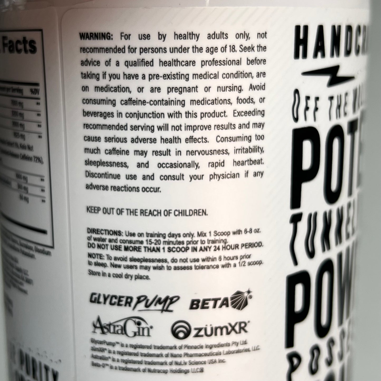 BLACK MAGIC BZRK Psychoactive Waves Preworkout Mango Sunrise Flavor 25 Servings