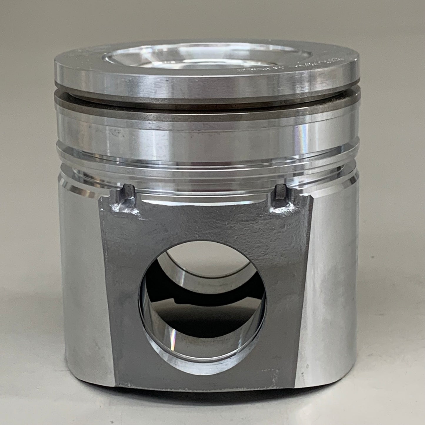 MAHLE () Clevite Piston For Dodge/ Cummins 5.9L 224-3674