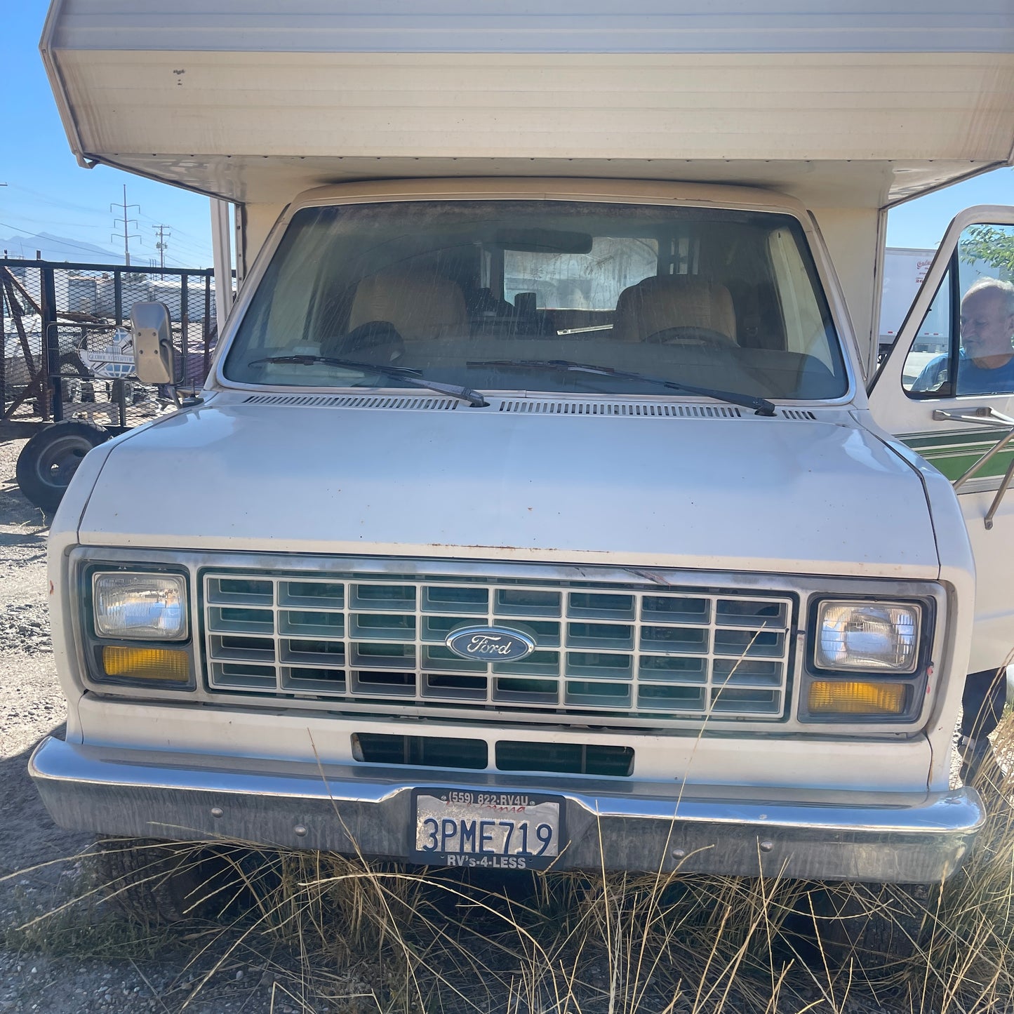 1988 FORD Ecoline 350 ELITE RV / Camper (Starts, Runs, AS-IS)