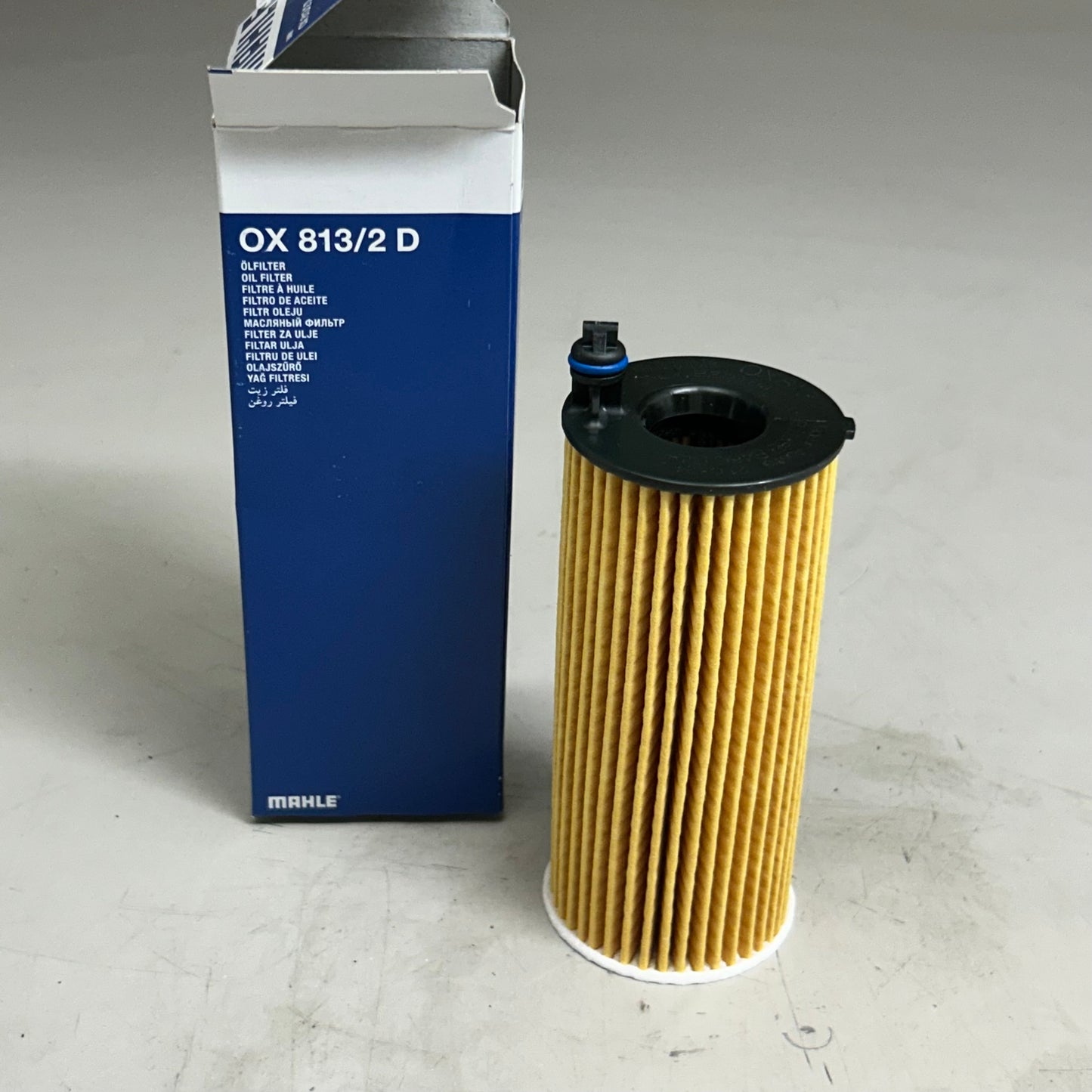 MAHLE Engine Oil Filter Replacement Part For BMW 813/2D