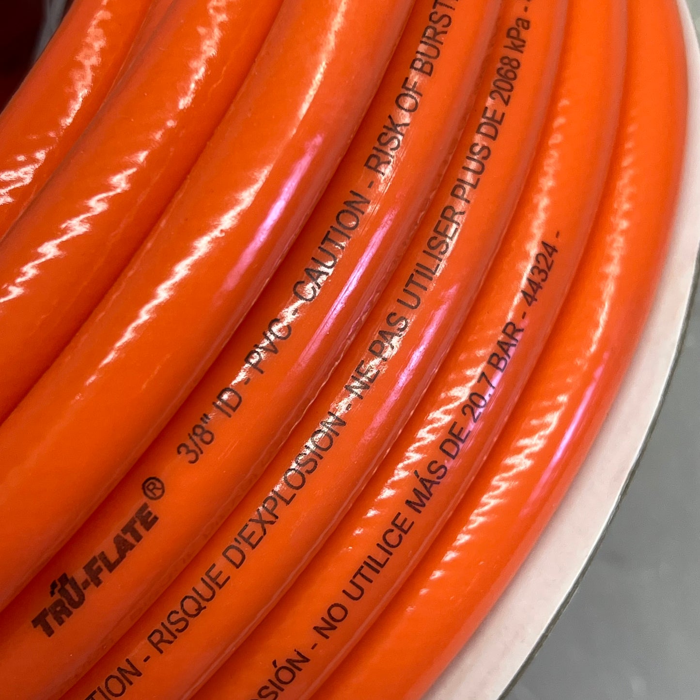TRU-FLATE PVC Air Hose 1/4" NPT Fittings 300 PSI 50' x 3/8" Orange 576-50A