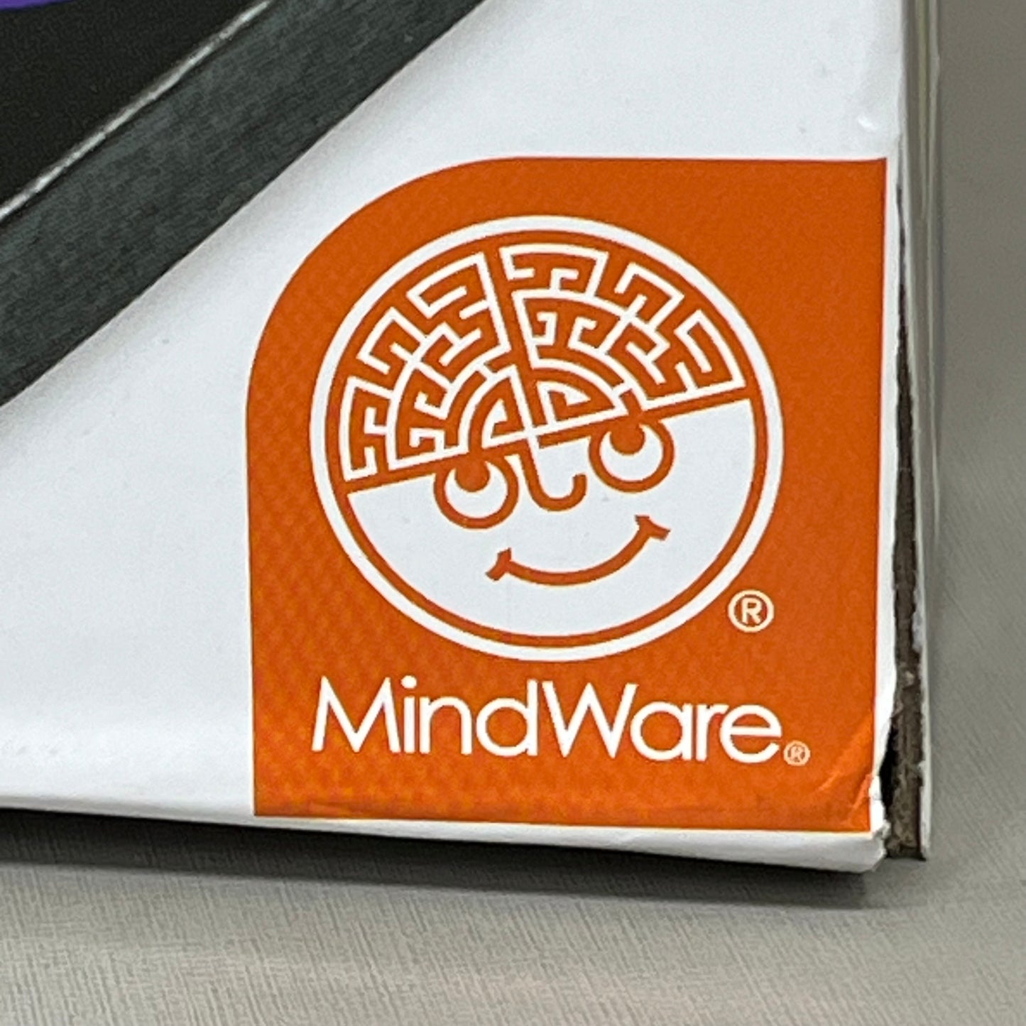 MINDWARE Education Strategy Qwirkle Board Game 108 Wood Tile New Damaged Box