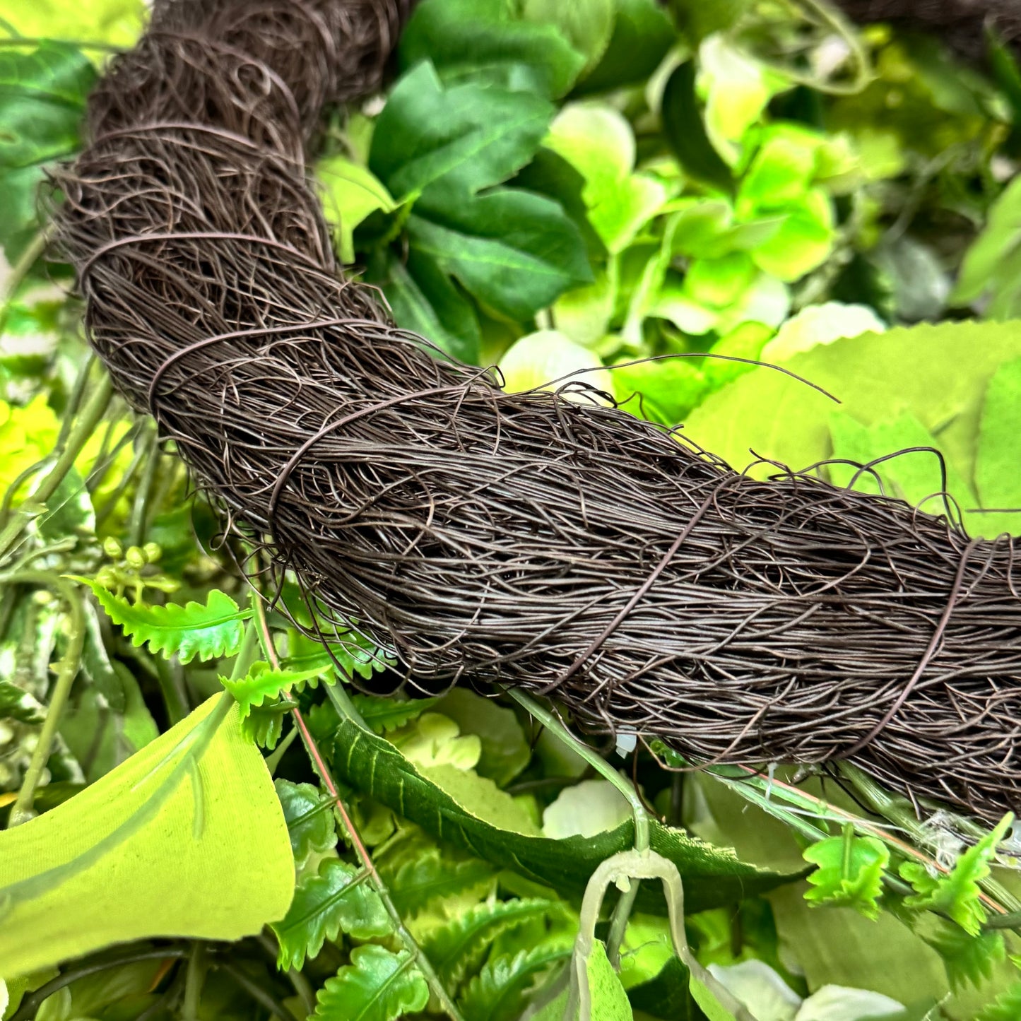 RAZ IMPORTS Hydrangea Spring Wreath 24" White & Green W4502082