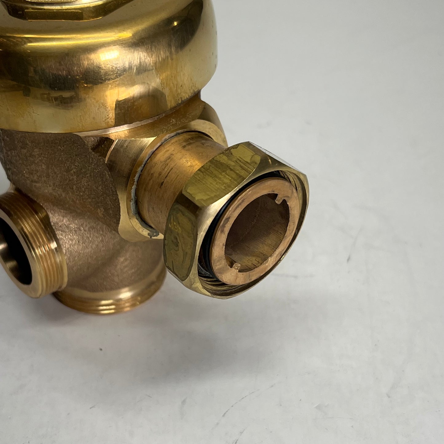 SLOAN  Flushometer Regal 613 Single Flush 1.5 GPF Rough Brass Finish 3989040