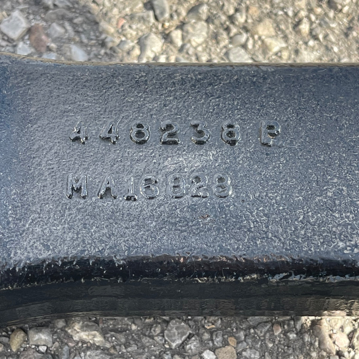 UNBRANDED Steering Pitman Arm 14"x4"x2" Black Steel 448238 P MA16828 (Good)