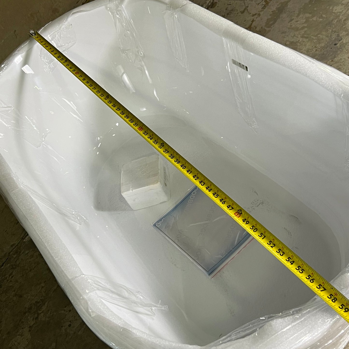 WOODBRIDGE Freestanding Bathtub White 59” B0014 BTA1514 (New)