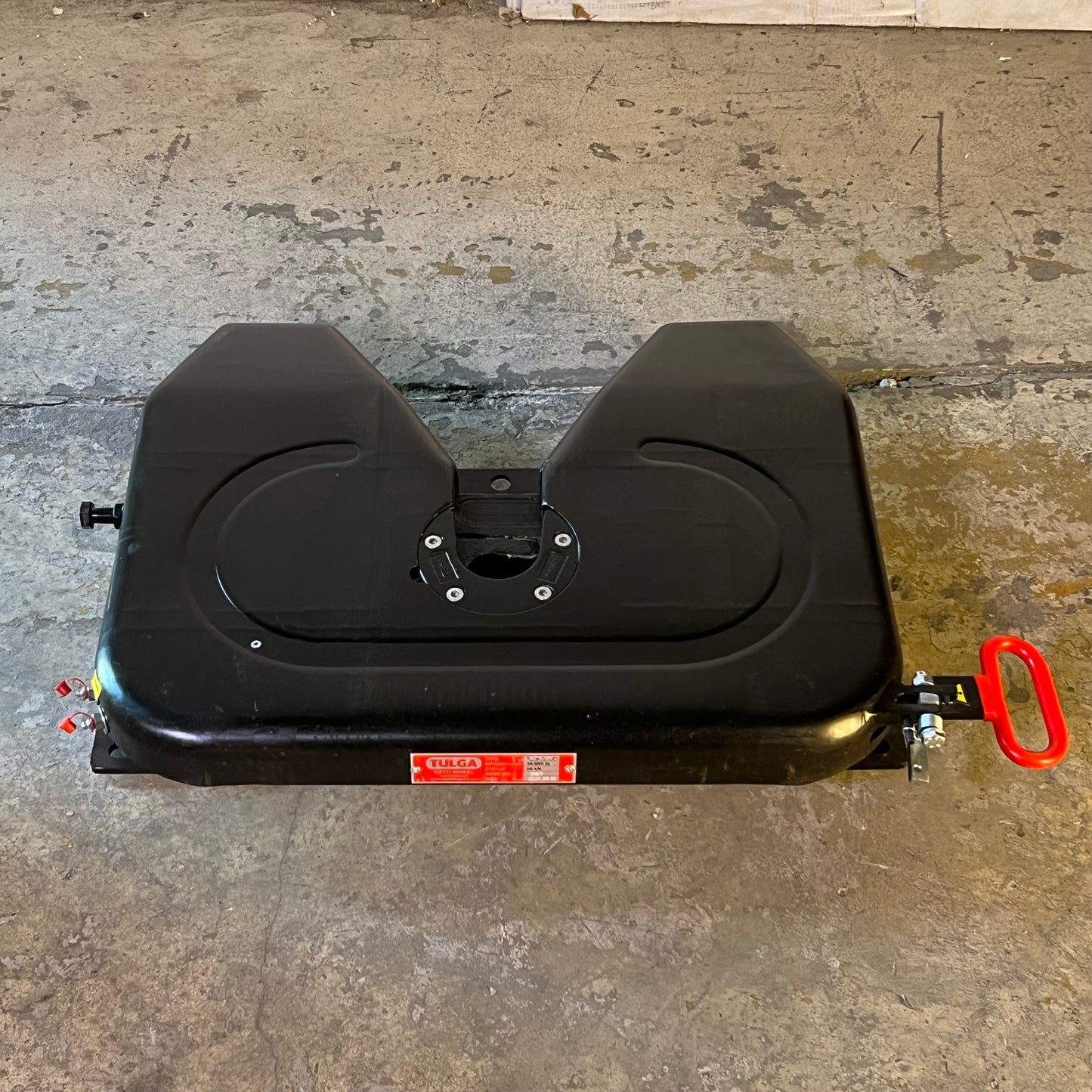 TULGA T10 Fifth Wheel Hitch 36k for Chassis Sz 21"W x 27"L x 6"H