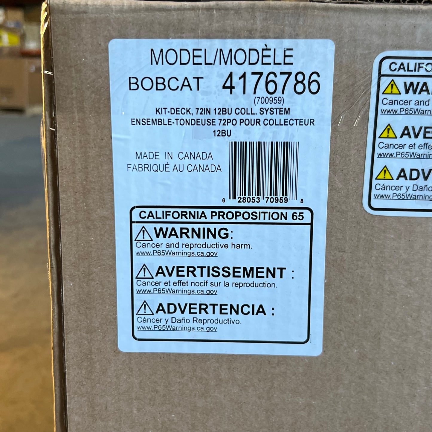 BOBCAT 72" Kit-deck 12-bushel Boss-vac 970617 with 3 Weights New, 970617