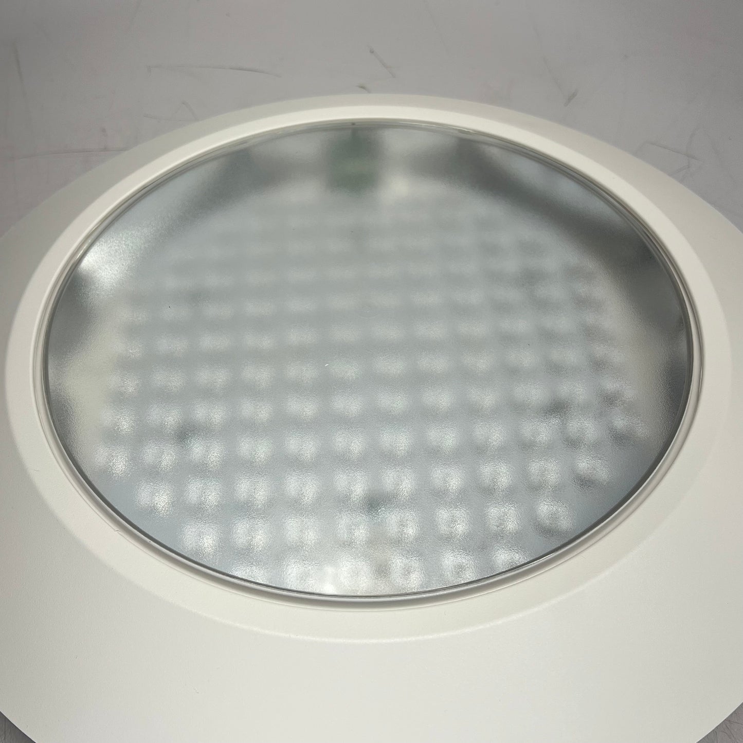 KENALL Senscape Lighting For Parking Garage, Gymnasiums & More White SPG18