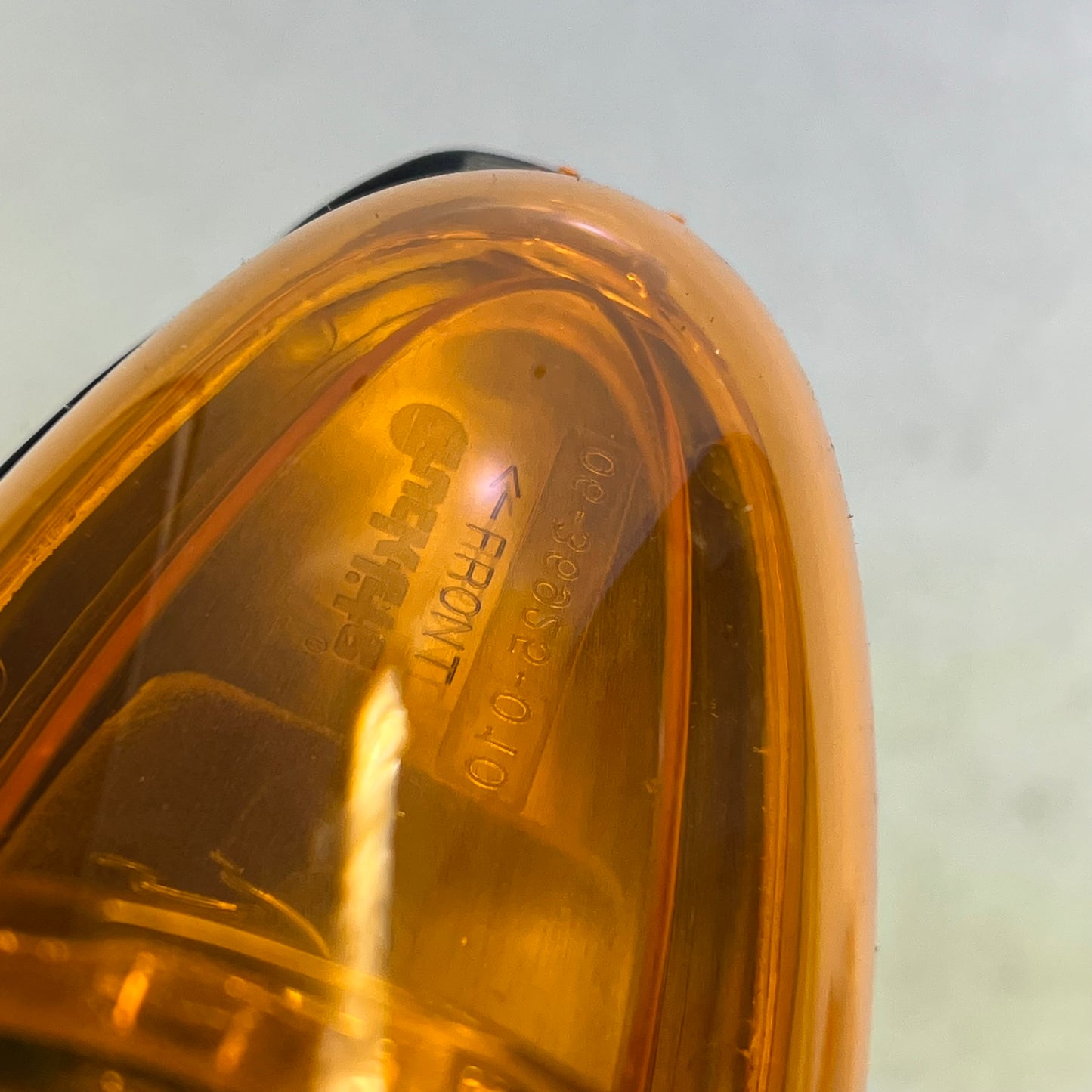 TRUCK LITE Freightliner LED Roof Marker Lamp Screw Mount Orange A06-36925-000