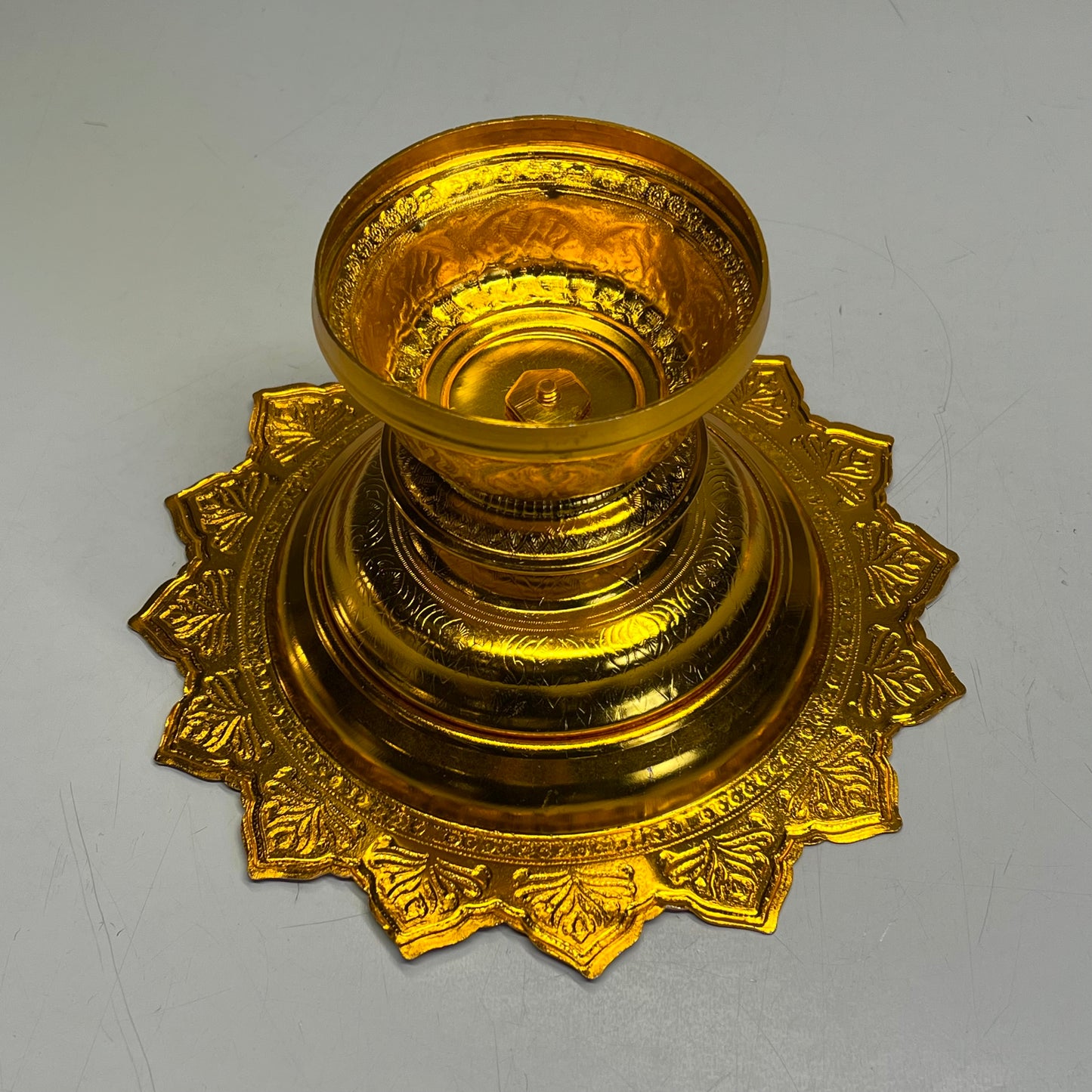 BEE BRAND Handmade Aluminum Ware Thai Design Offering Tray 7" Gold (As-is)