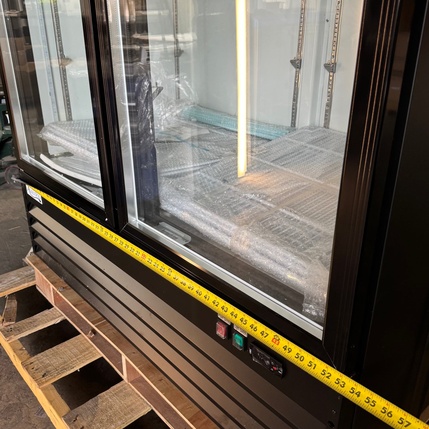 AVANTCO 53" Black Swing Glass Door Merchandiser Freezer with LED Lighting 178GDC49HCB (Cosmetic Damage - 100% Working)