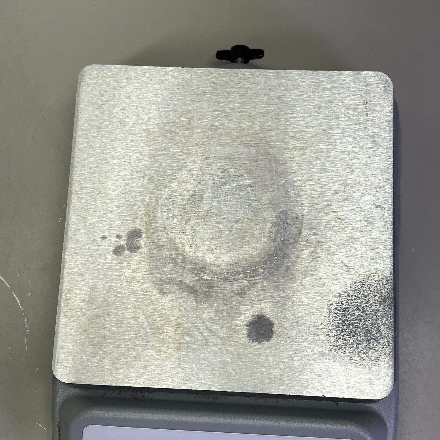 VWR Magnetic Stirrer Aluminum Made In USA 7"x7" Platform 12365-386 (Used)