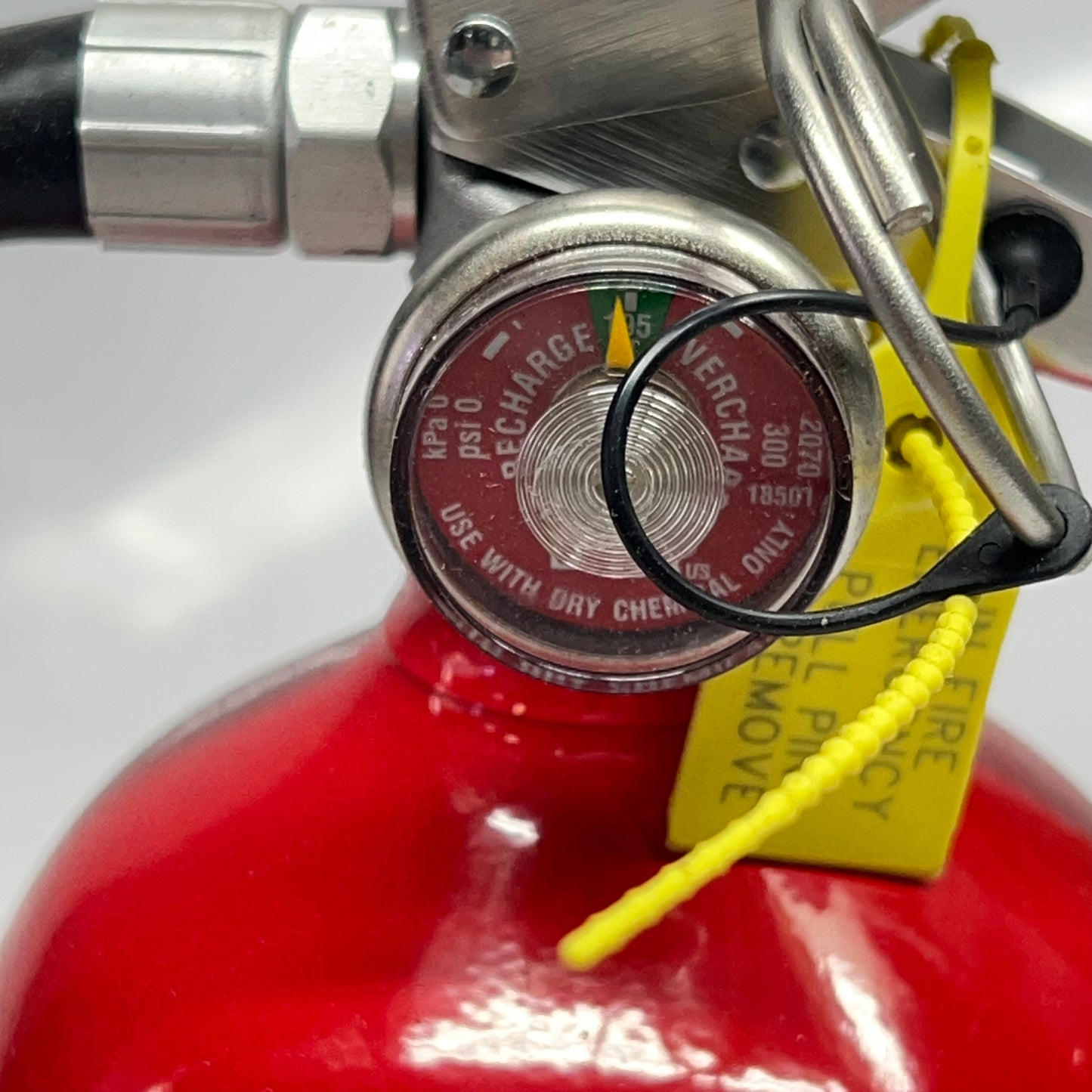 BADGER FIRE PROTECTION Dry Chemical Portable Advance Fire Extinguisher  21007866