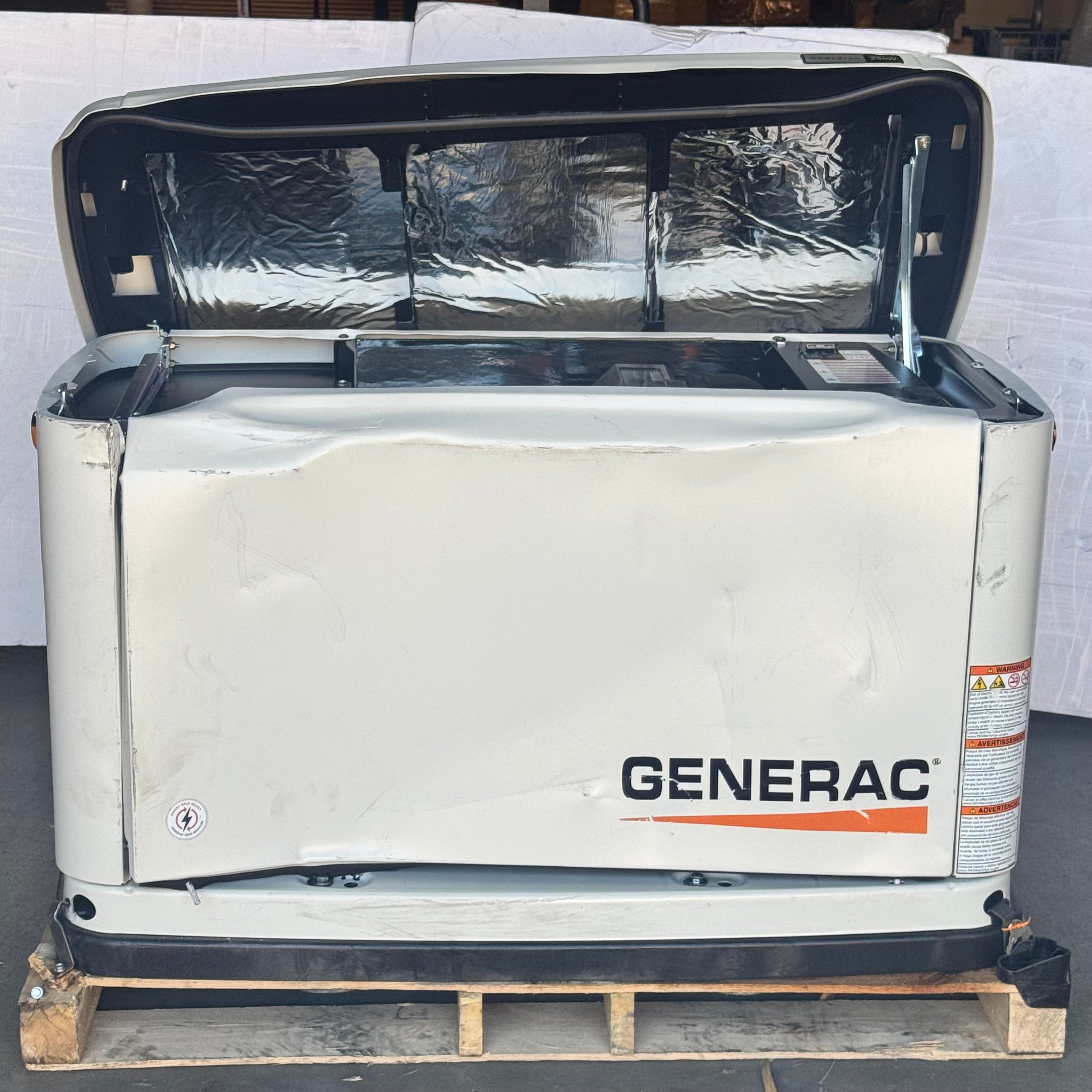 ZA Generac Guardian 24kW Standby Generator Natural Gas/LP, Damaged