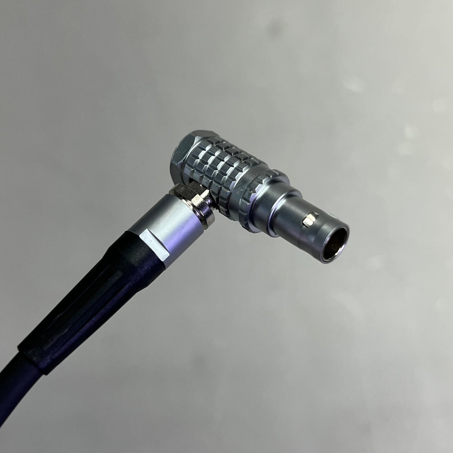 SELENS Elbow D-Tap To 0B2 2-Pins Power Cable 1.5m  Black/Grey DTAP-OB2-1.5-SH BH