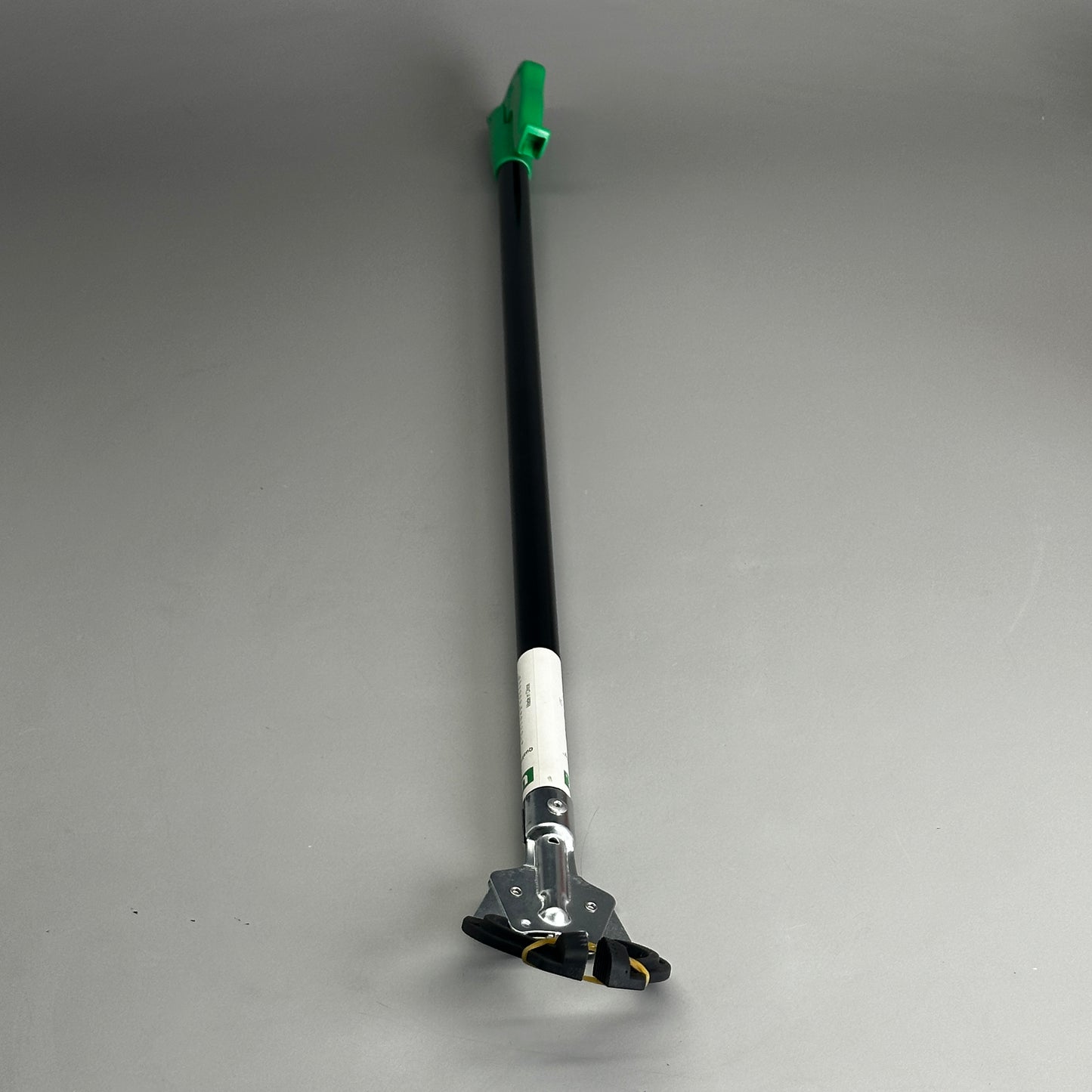 Trash Grabber 32"x 5" Black/Green