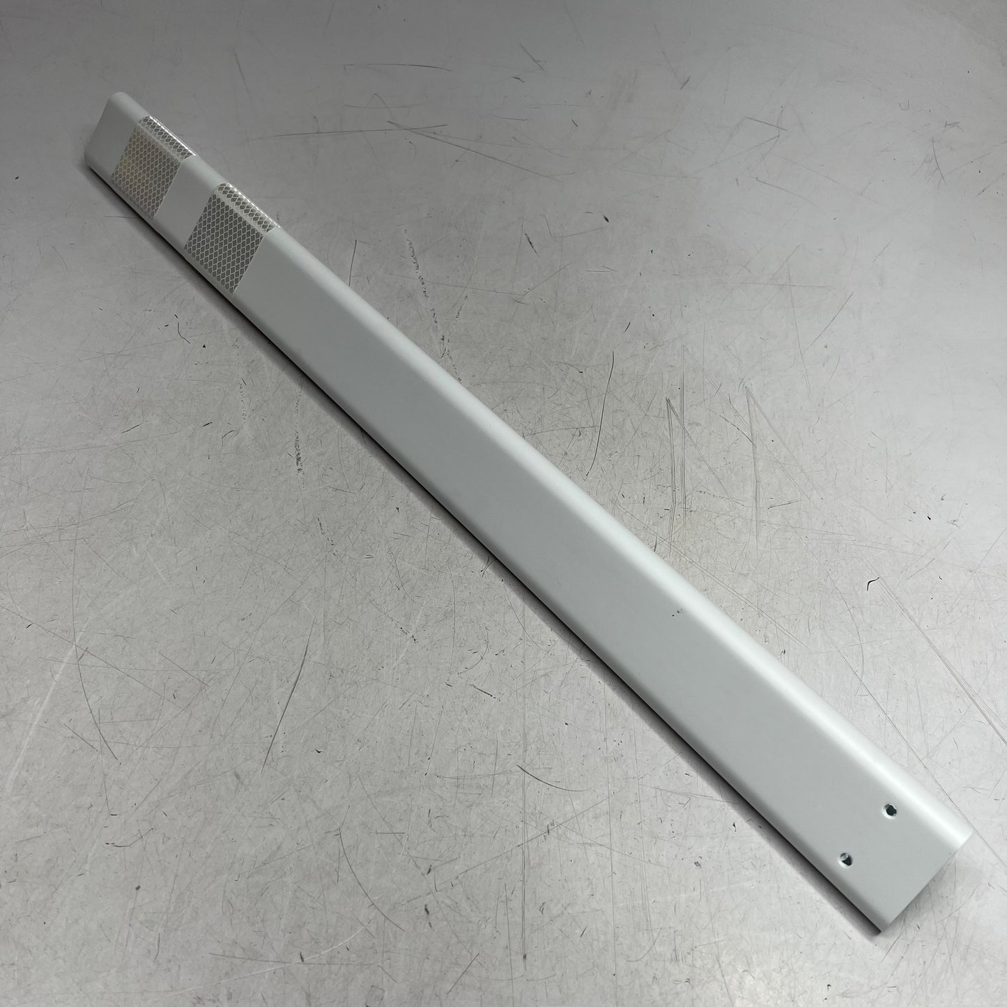 PEXCO Flexi-guide Ur Delineator Post Reflective (top Only) 36" White FG336
