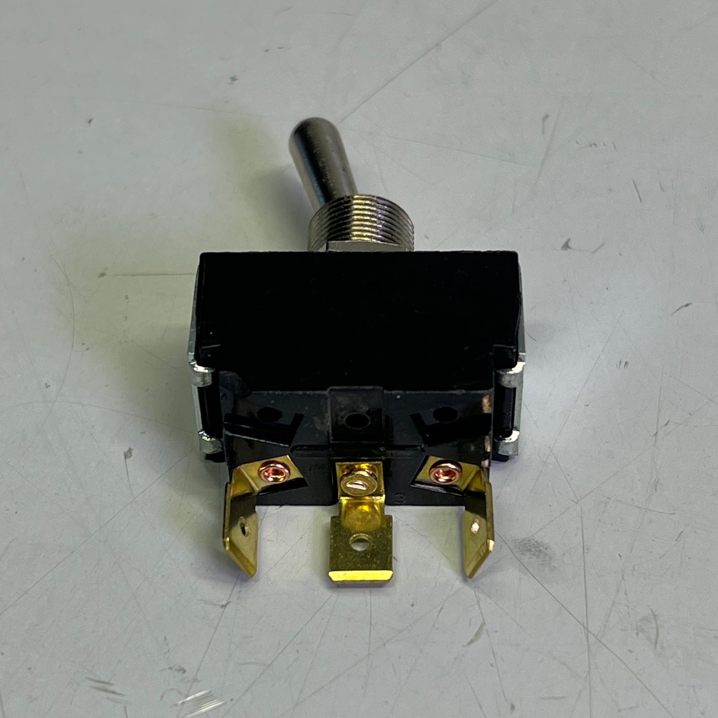CLUB CAR OEM Toggle Switch SPDT Maintenance/Operate 3 Spade 2019+ 103198401