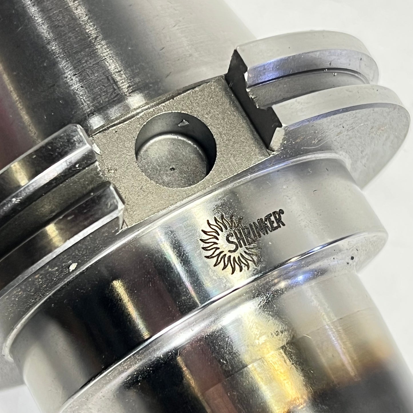 KENNAMETAL Shrink Fit Tool Holder for CNC Machining ~ 1"  CV50TT100400 (Used)