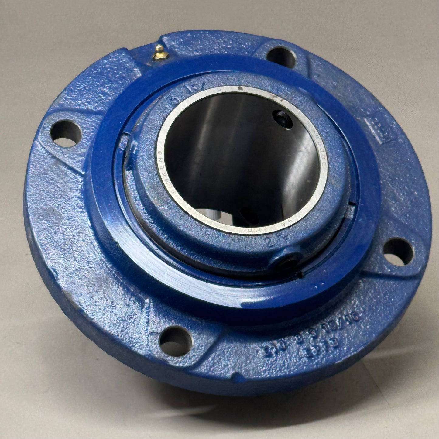 ROYERSFORD Type E Piloted Flange Bearings 4" Non-Expansion Blue 20-06-0400