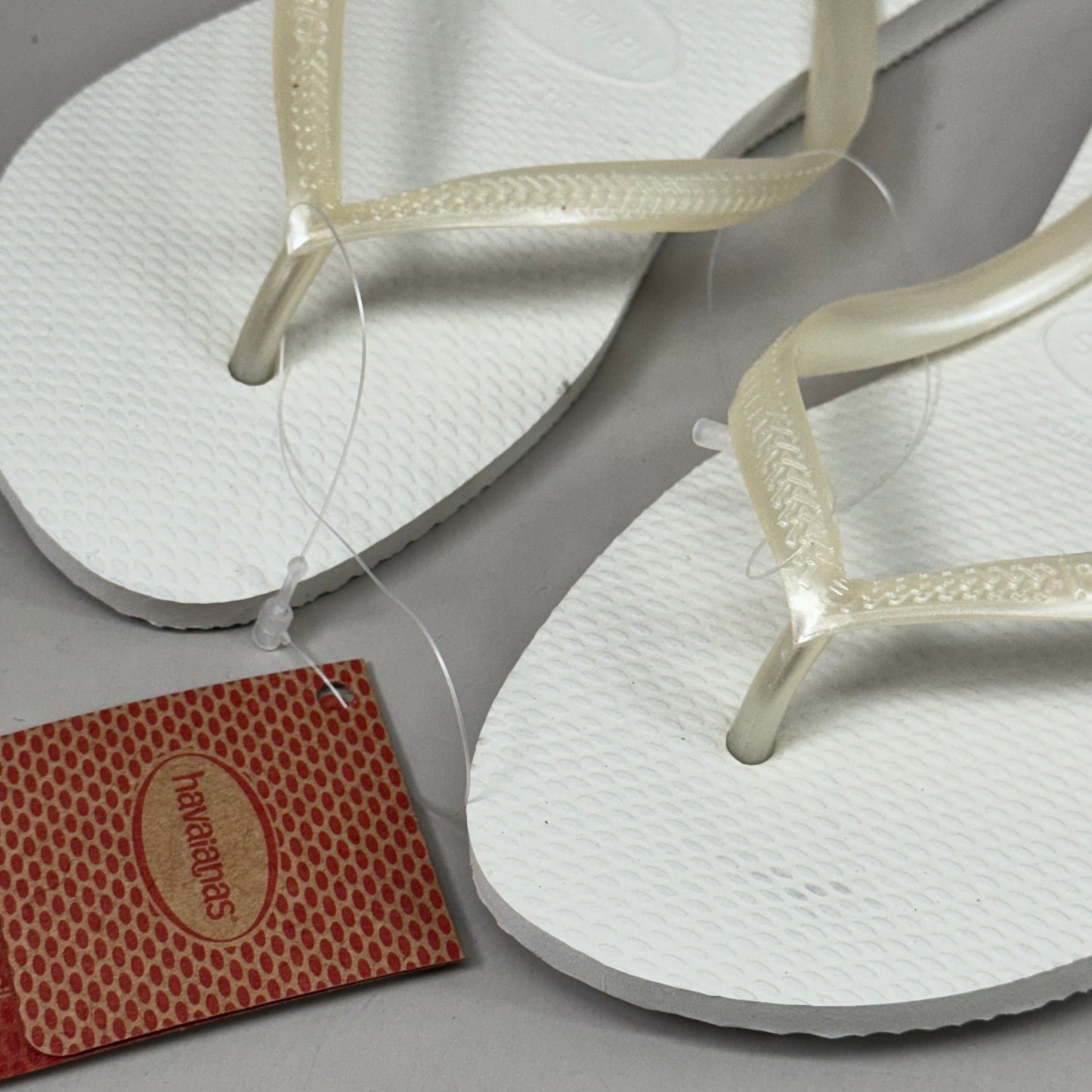 ZA@ HAVAIANAS High Quality Rubber Slim Flip Flops Non-Slip Women's 6 White 400030