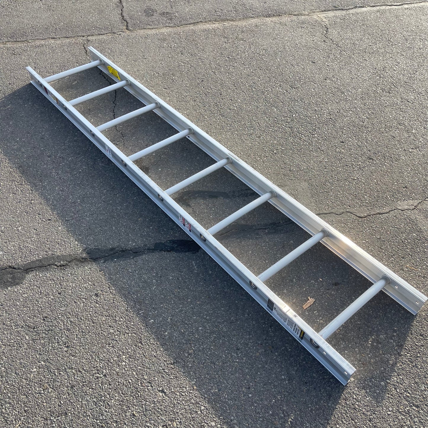 Z@ Pallet of TIE DOWN TranzPorter Laddervador Track 8 ft ALUMINUM 10091