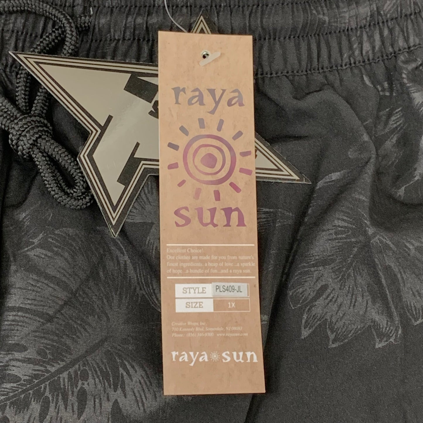 RAYA SUN Stretch Swim Style Shorts W/ Flower Design Women's 1X Black/Gray