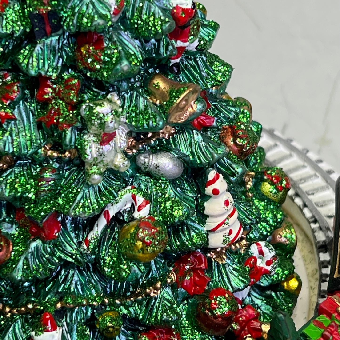 RAZ IMPORTS Animated Musical Tree W/ Train Christmas Decor 6.25" 3871351