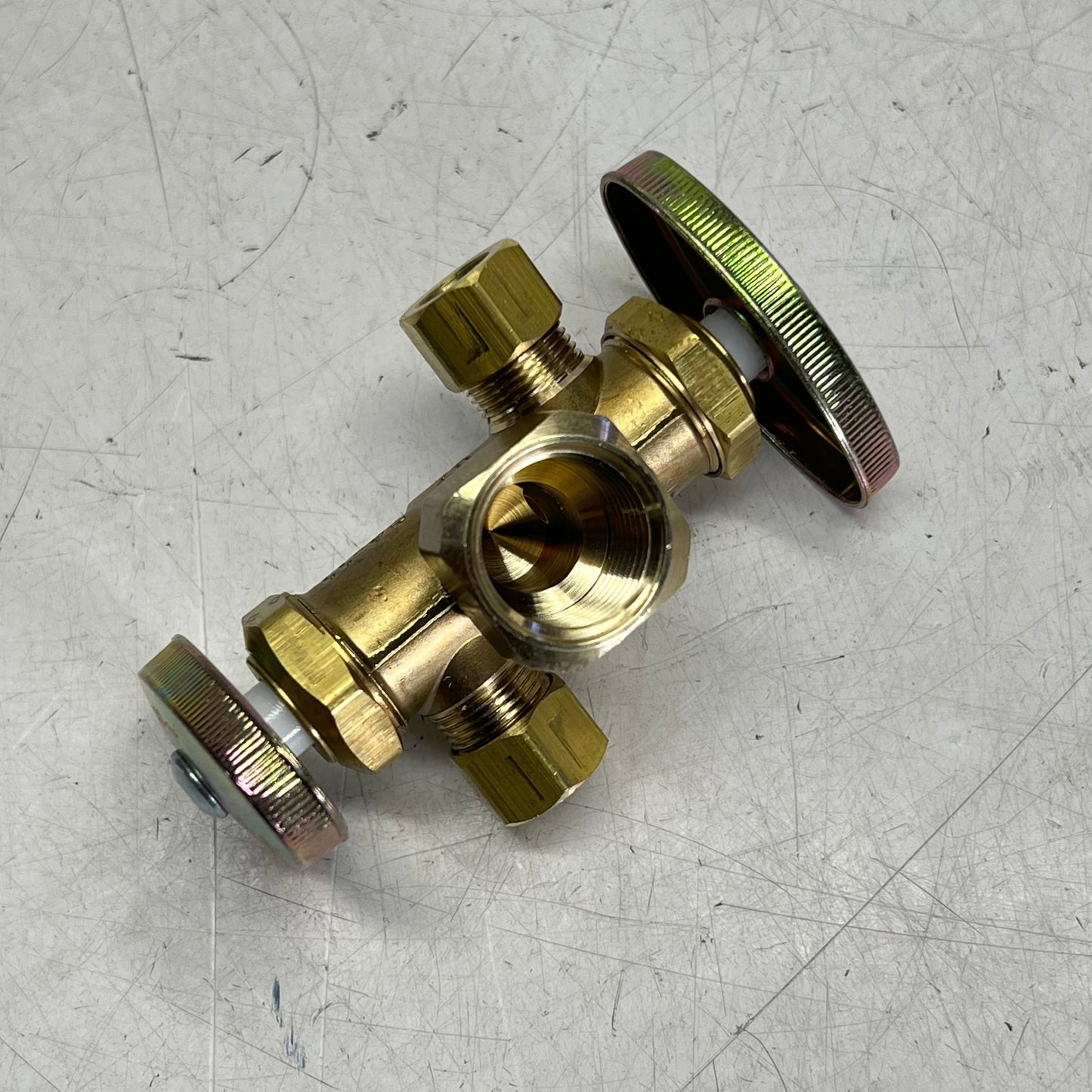 BRASS CRAFT Dual Outlet Shut-off Valve 1/2" FIP Inlet x 3/8" OD CMP R1701DVX R