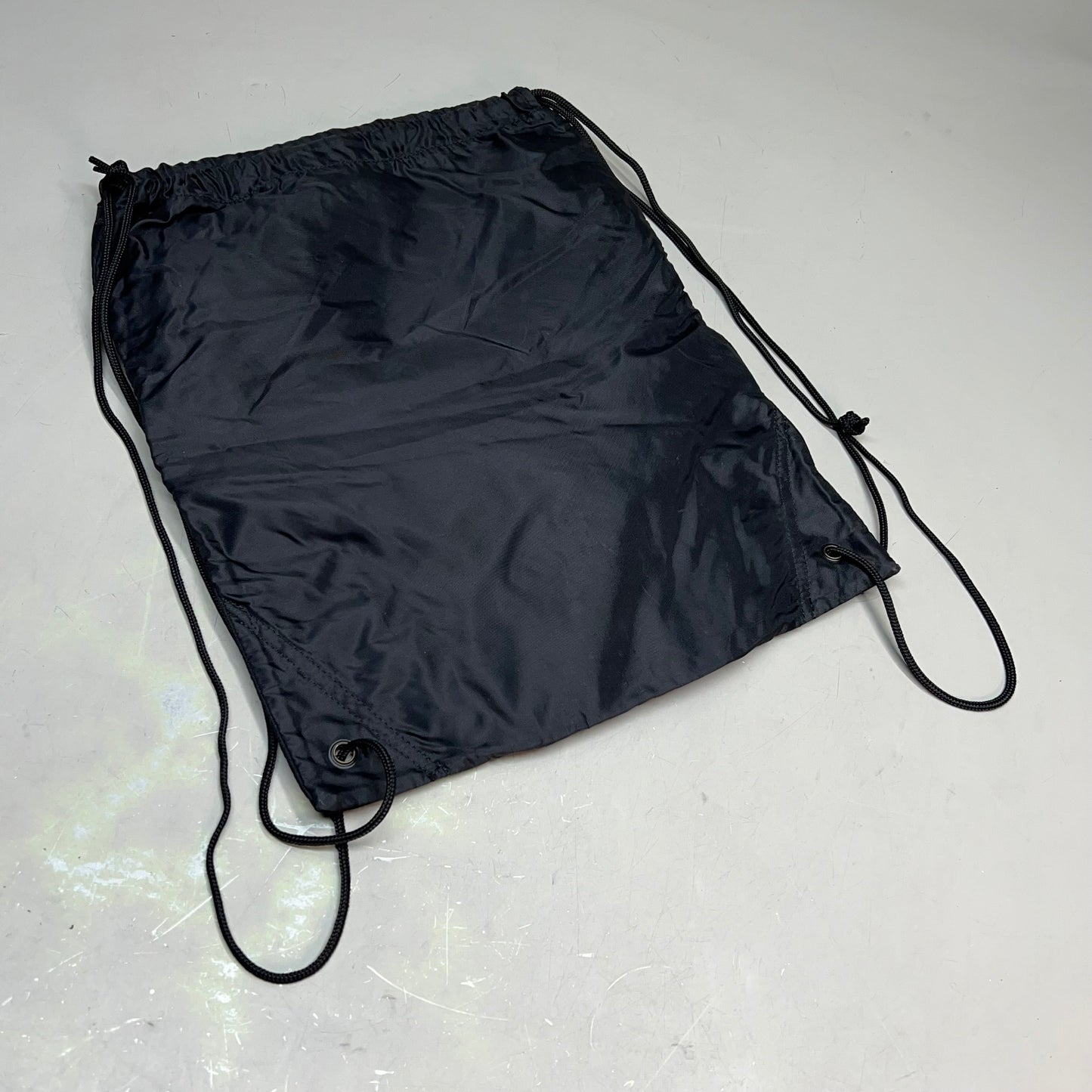 PUMA  Ferrari Drawstring Closure Bag 100% Nylon 18"x14" Black (Pre-Owned)