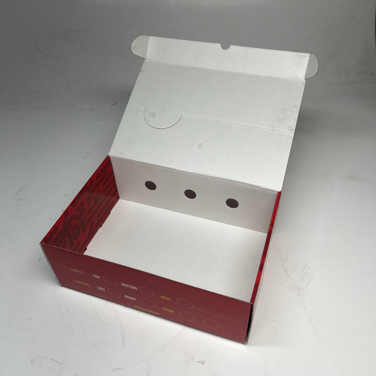 ZA@ DAVES HOT CHICKEN  (50 PACK) Catering Boxes  13.5"x9"x5" Red/Yellow (A-Is)