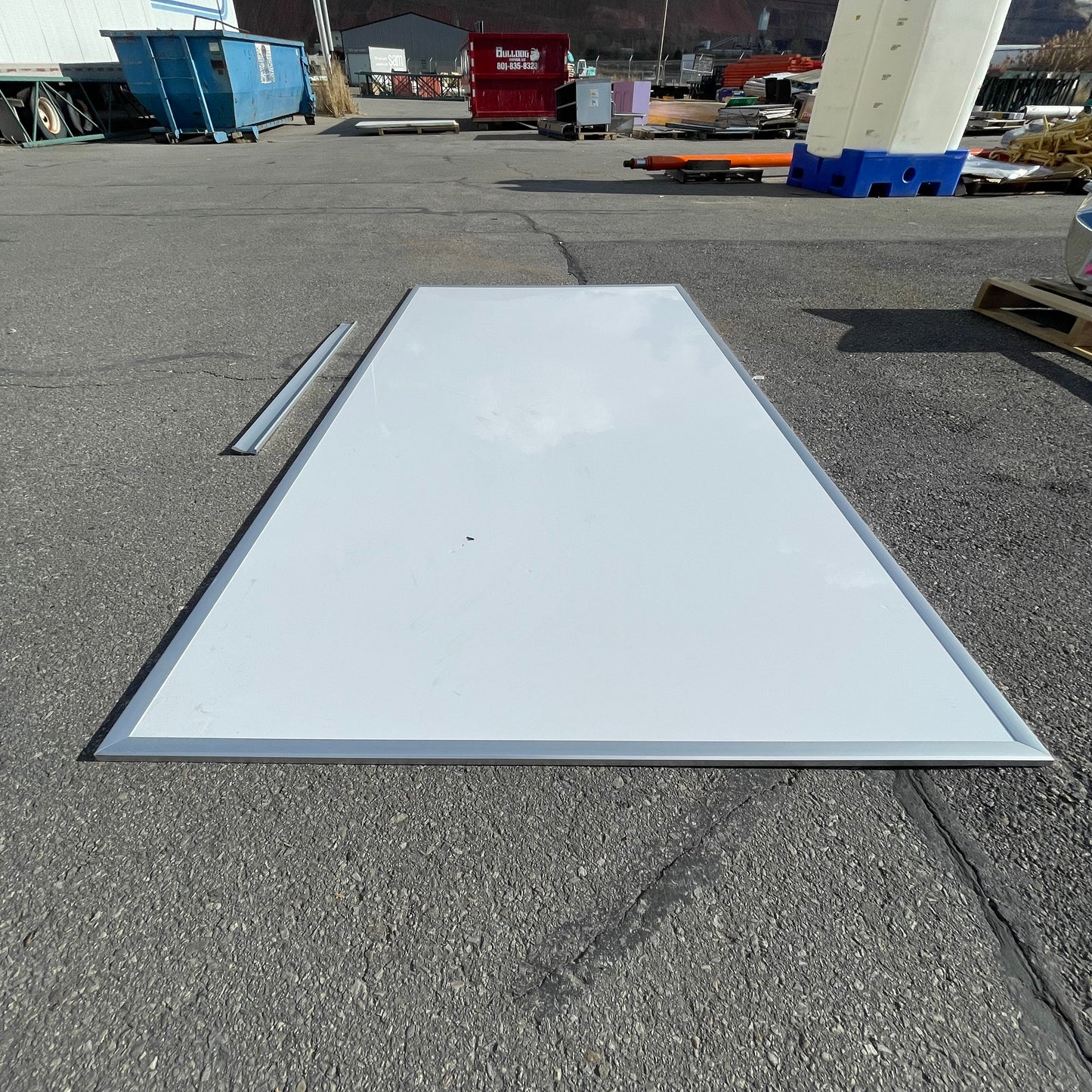 ZA@ Pallet of MIXED Whiteboard 8’ x 4’ (AS-IS)