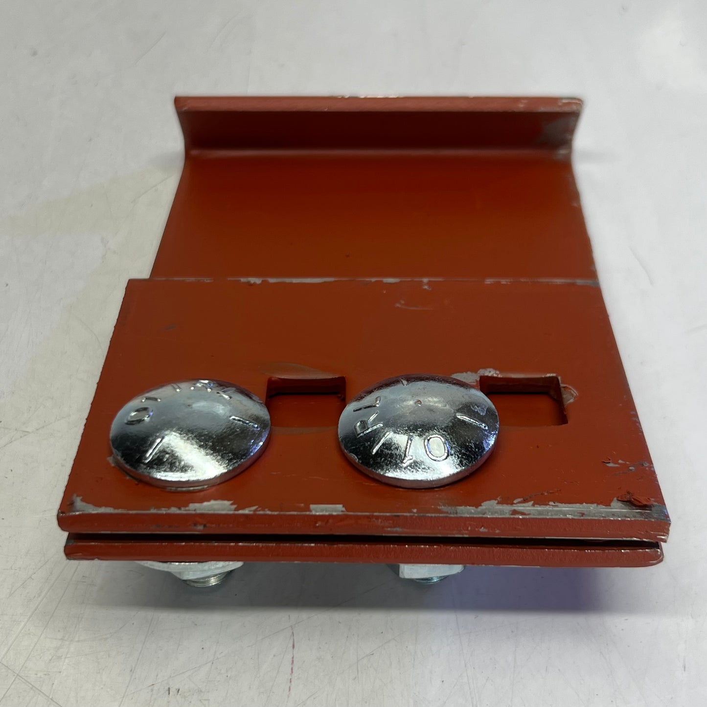 MINUTE MAN (2 PACK) Steel Longitudinal Beam 2-bolt Clamp-anchor Sz 5.5"L x 4"W Red