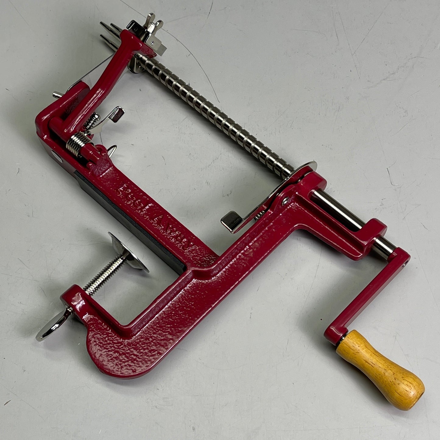 ZA@ AMCO Cast Iron Clamp Apple Peeler Corer Slicer Potatoes Red A501 628401 H