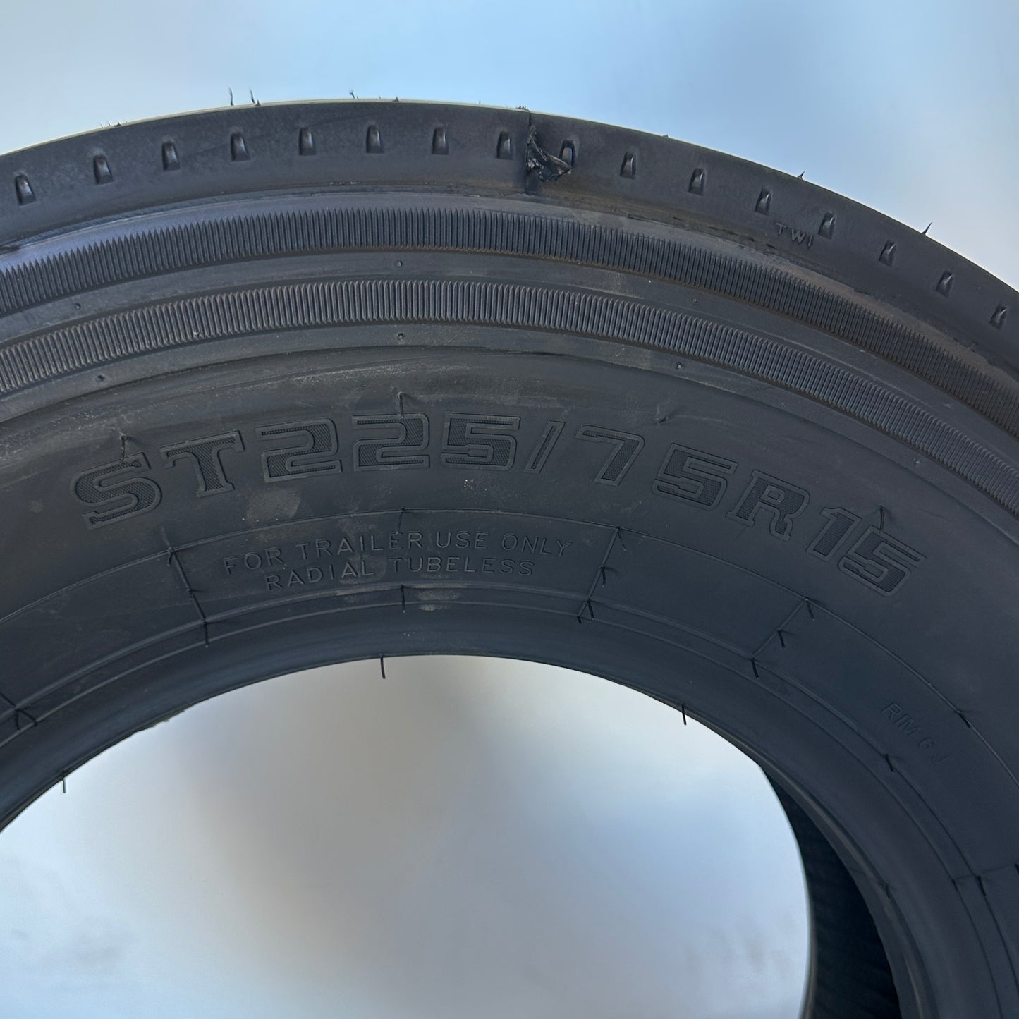 CARLSTAR Trailer Tire CSL16 ST225/75R15 Black