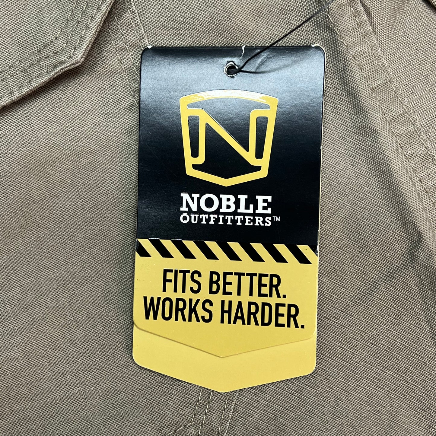 NOBLE OUTFITTERS Short Sleeve Weathered Work Shirt Men's Sz M-R Khaki 12005