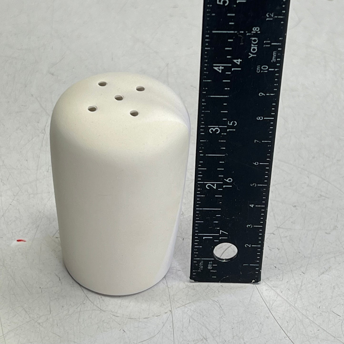 GARE (SET OF 2) Blank Salt & Pepper Shakers For Painting & Glazing 3"x2" 100425