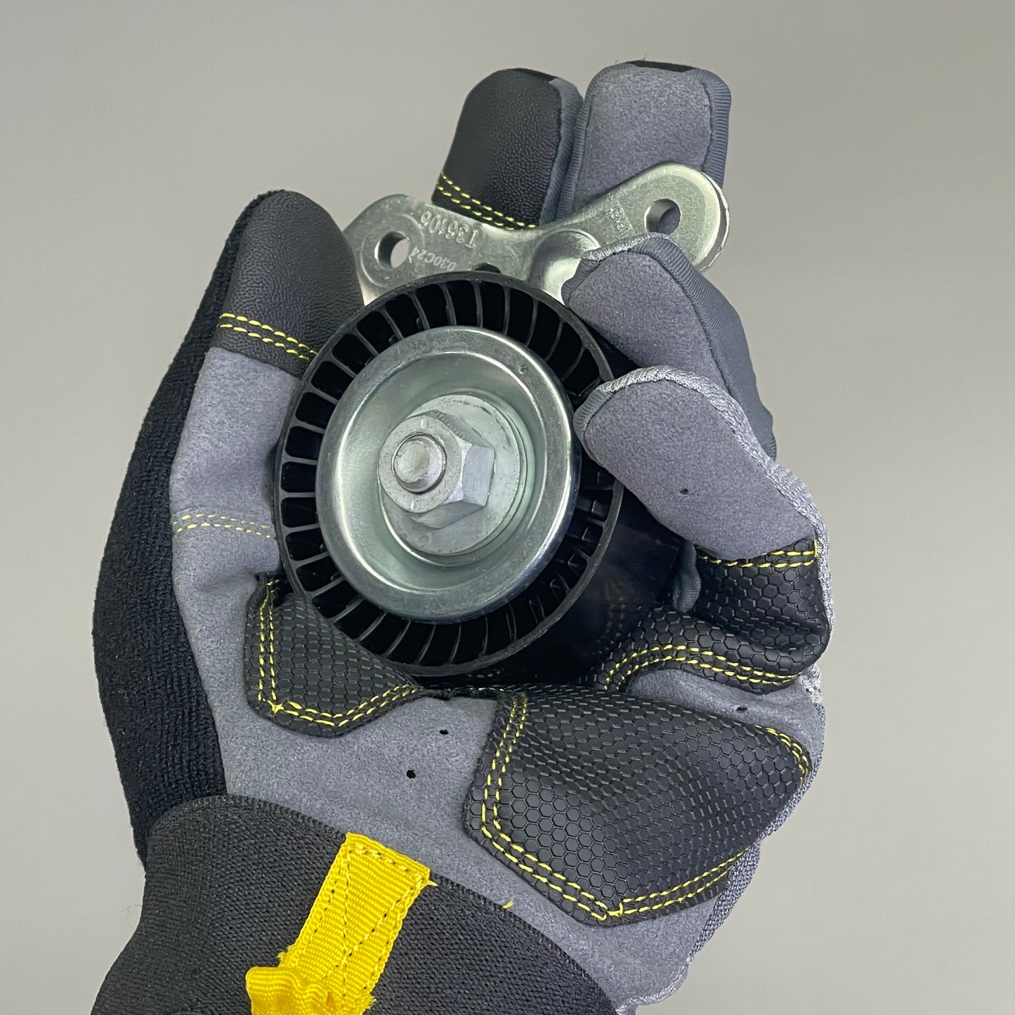 MURRAY Idler Tensioner Pulley Heavy-Duty Thermoplastic for Audi Volkswagen 2330143