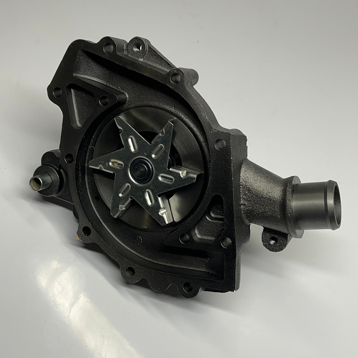 NAPA Water Pump (Standard) For Ford Vehicles Model Silver 44024